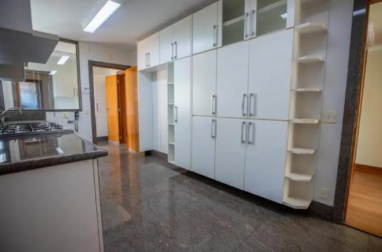 Cobertura, Savassi, 4 Quartos, 3 Vagas, 2 Suítes