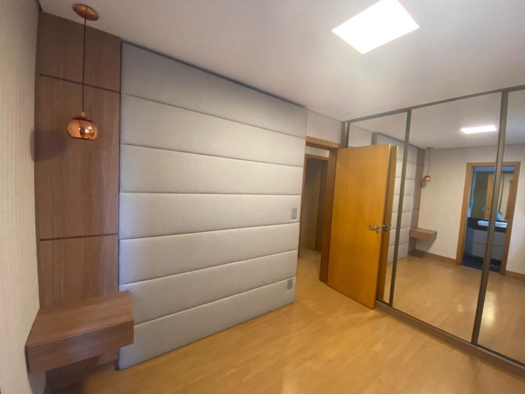 Apartamento, Sagrada Família, 3 Quartos, 2 Vagas, 1 Suíte