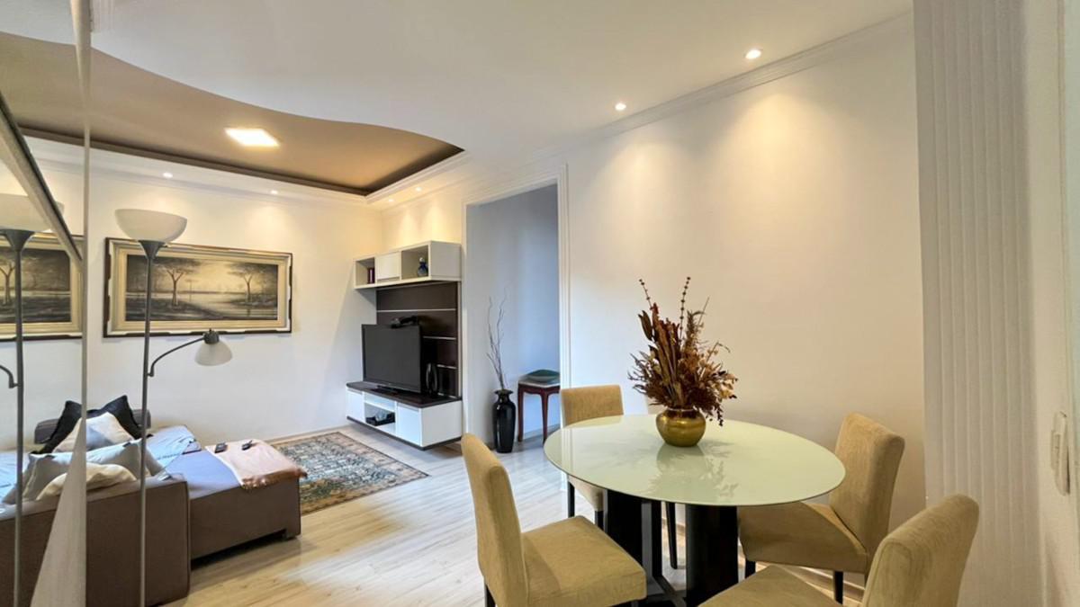 Apartamento, Estoril, 3 Quartos, 2 Vagas, 1 Suíte