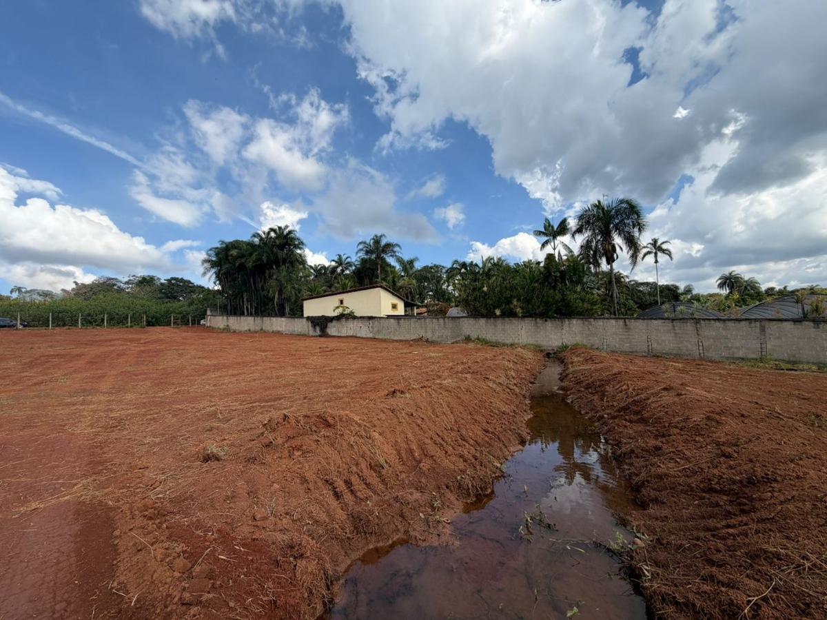Lote, Planalto, 0 Quarto, 0 Vaga