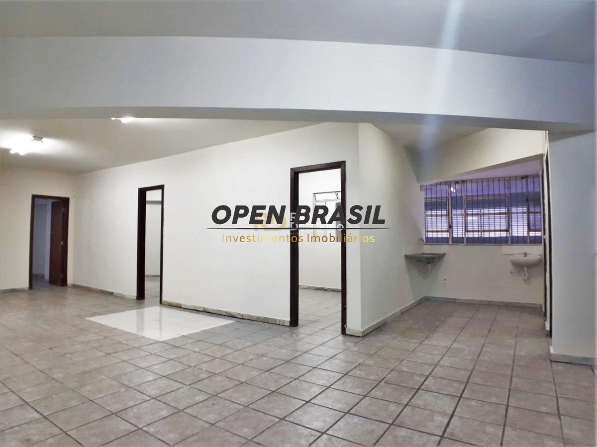 Galpão, Sagrada Família, 0 Quarto, 6 Vagas