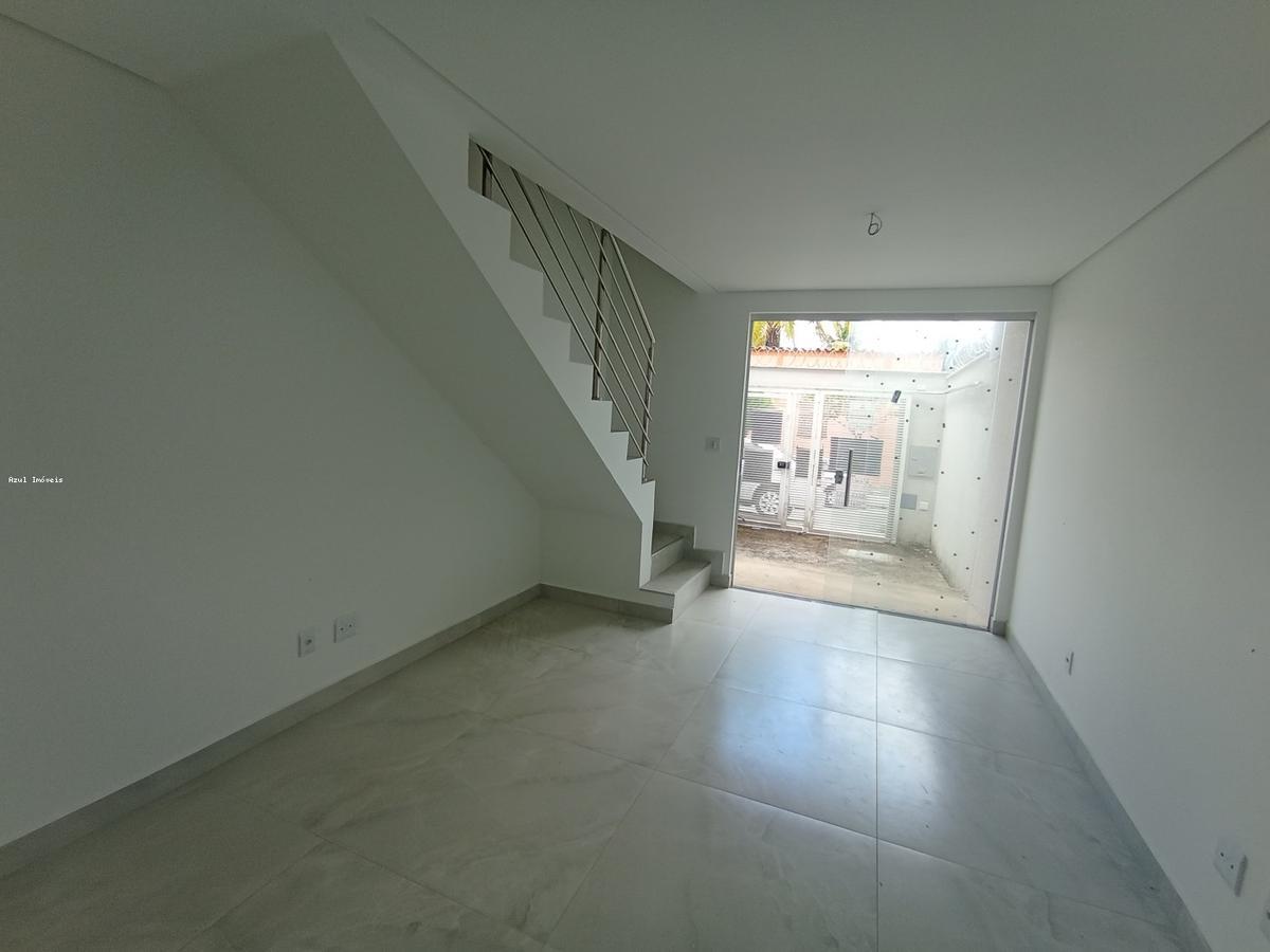 Casa, Planalto, 2 Quartos, 1 Vaga, 2 Suítes