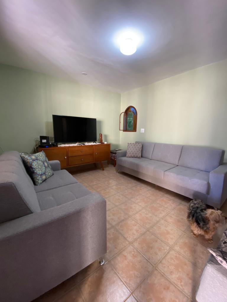 Casa, Alípio de Melo, 2 Quartos, 0 Vaga