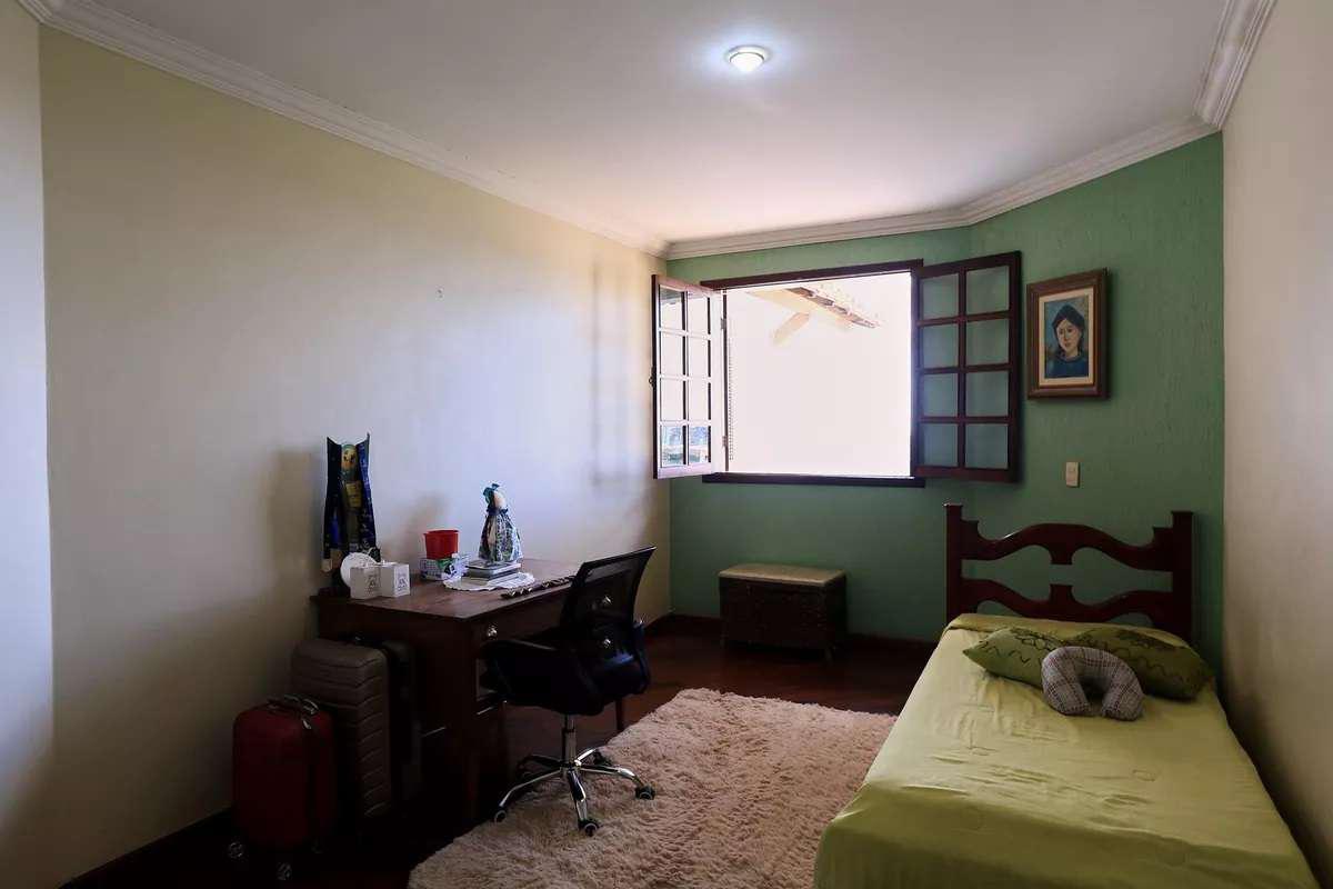 Casa, Mangabeiras, 4 Quartos, 4 Vagas, 1 Suíte