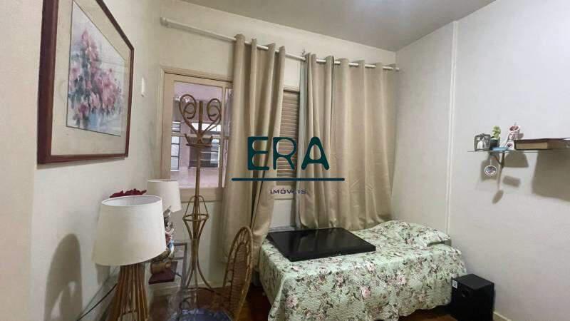 Apartamento, Centro, 4 Quartos, 0 Vaga, 1 Suíte