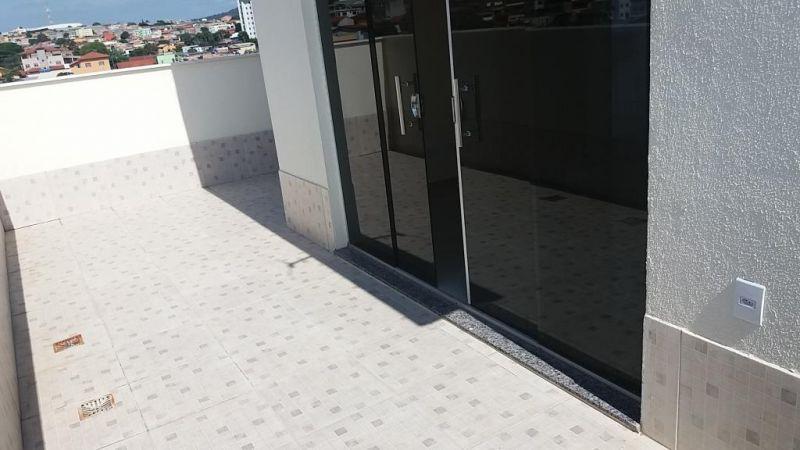 Cobertura, Parque Turistas, 2 Quartos, 2 Vagas, 0 Suíte