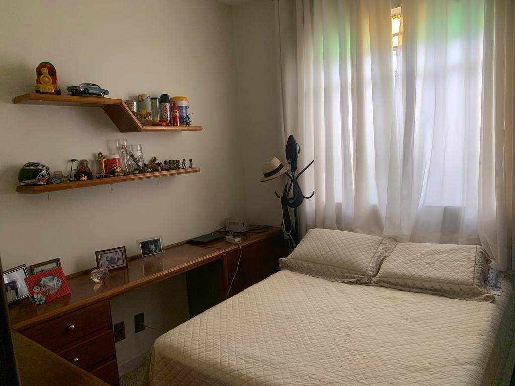 Casa, Vila Pérola, 4 Quartos, 5 Vagas, 1 Suíte