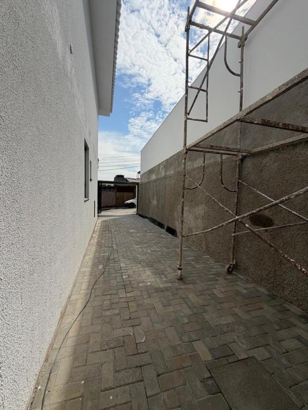 Casa, Masterville, 2 Quartos, 2 Vagas, 1 Suíte