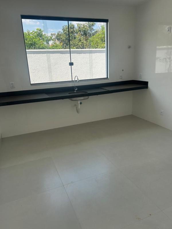 Casa, Jardim Vitória, 3 Quartos, 2 Vagas, 1 Suíte