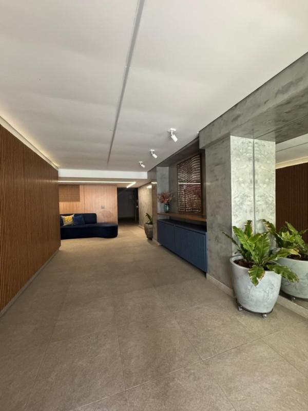 Apartamento, Sagrada Família, 2 Quartos, 2 Vagas, 1 Suíte