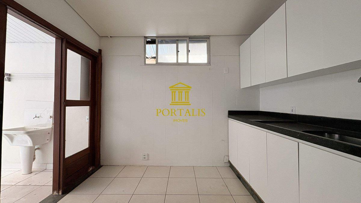 Apartamento, Barro Preto, 3 Quartos, 0 Vaga, 1 Suíte