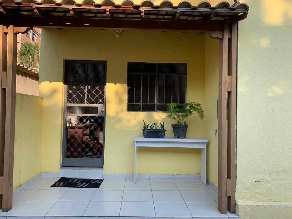 Casa, Ana Lúcia, 3 Quartos, 5 Vagas, 1 Suíte