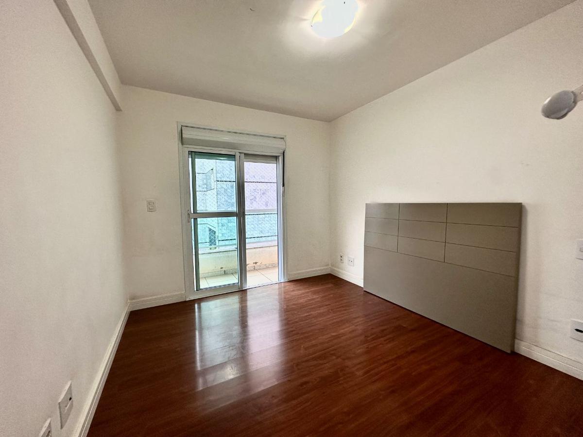 Apartamento, Funcionários, 3 Quartos, 2 Vagas, 1 Suíte