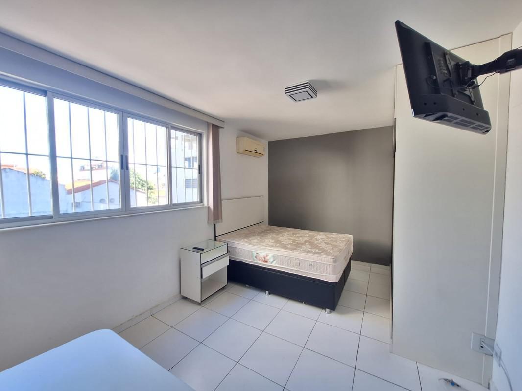 Quitinete, Sagrada Família, 1 Quarto, 1 Vaga