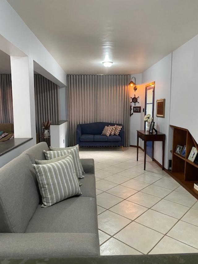 Casa, Serra, 5 Quartos, 4 Vagas, 4 Suítes