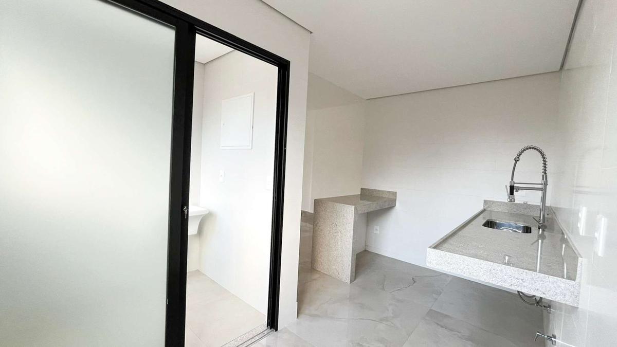 Apartamento, Sion, 3 Quartos, 2 Vagas, 3 Suítes