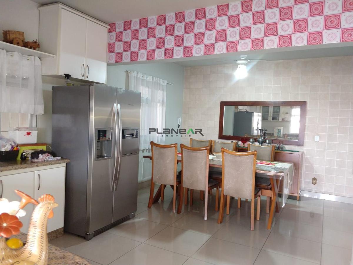 Casa, Jardim Riacho das Pedras, 3 Quartos, 5 Vagas, 2 Suítes