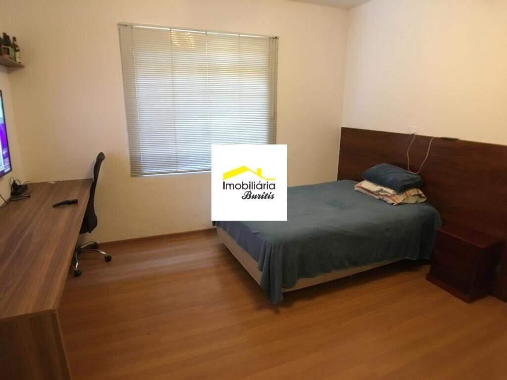 Casa, Estrela do Oriente, 4 Quartos, 3 Vagas, 1 Suíte