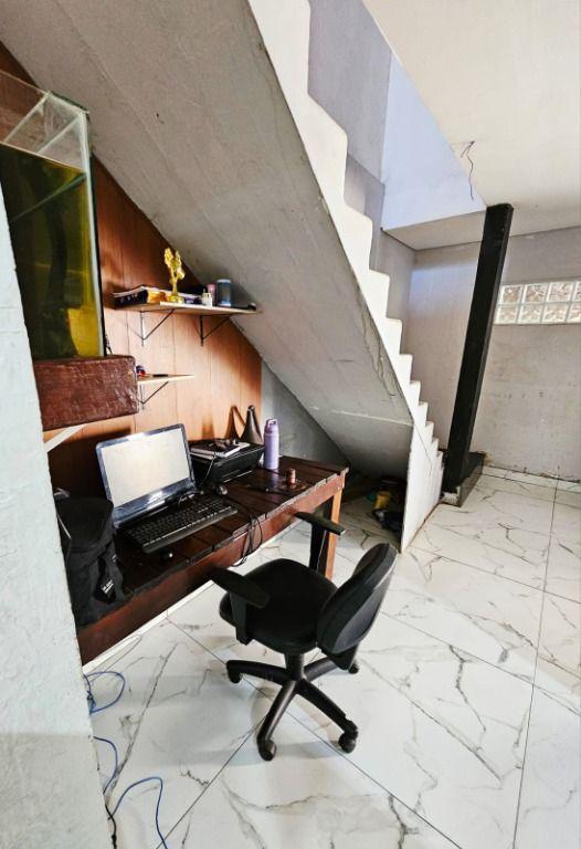 Casa, Esplanada, 3 Quartos, 5 Vagas, 1 Suíte