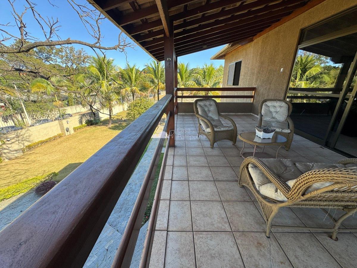Casa, Trevo, 3 Quartos, 10 Vagas, 3 Suítes