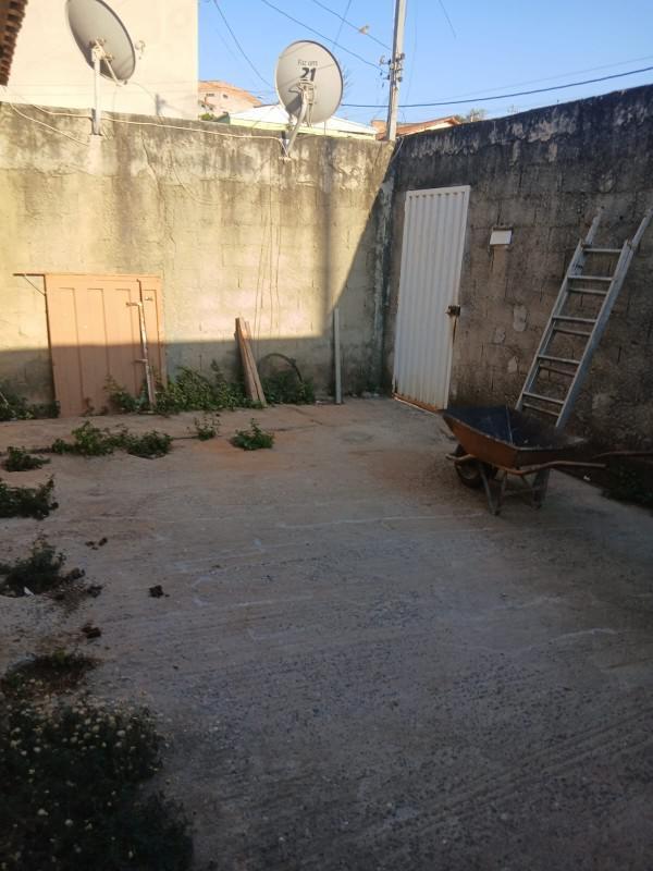 Casa, Frimisa, 2 Quartos, 2 Vagas