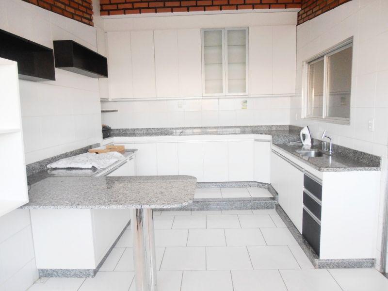 Casa, Novo Riacho, 4 Quartos, 4 Vagas, 1 Suíte