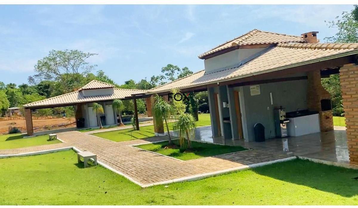Lote, Centro, 0 Quarto, 0 Vaga