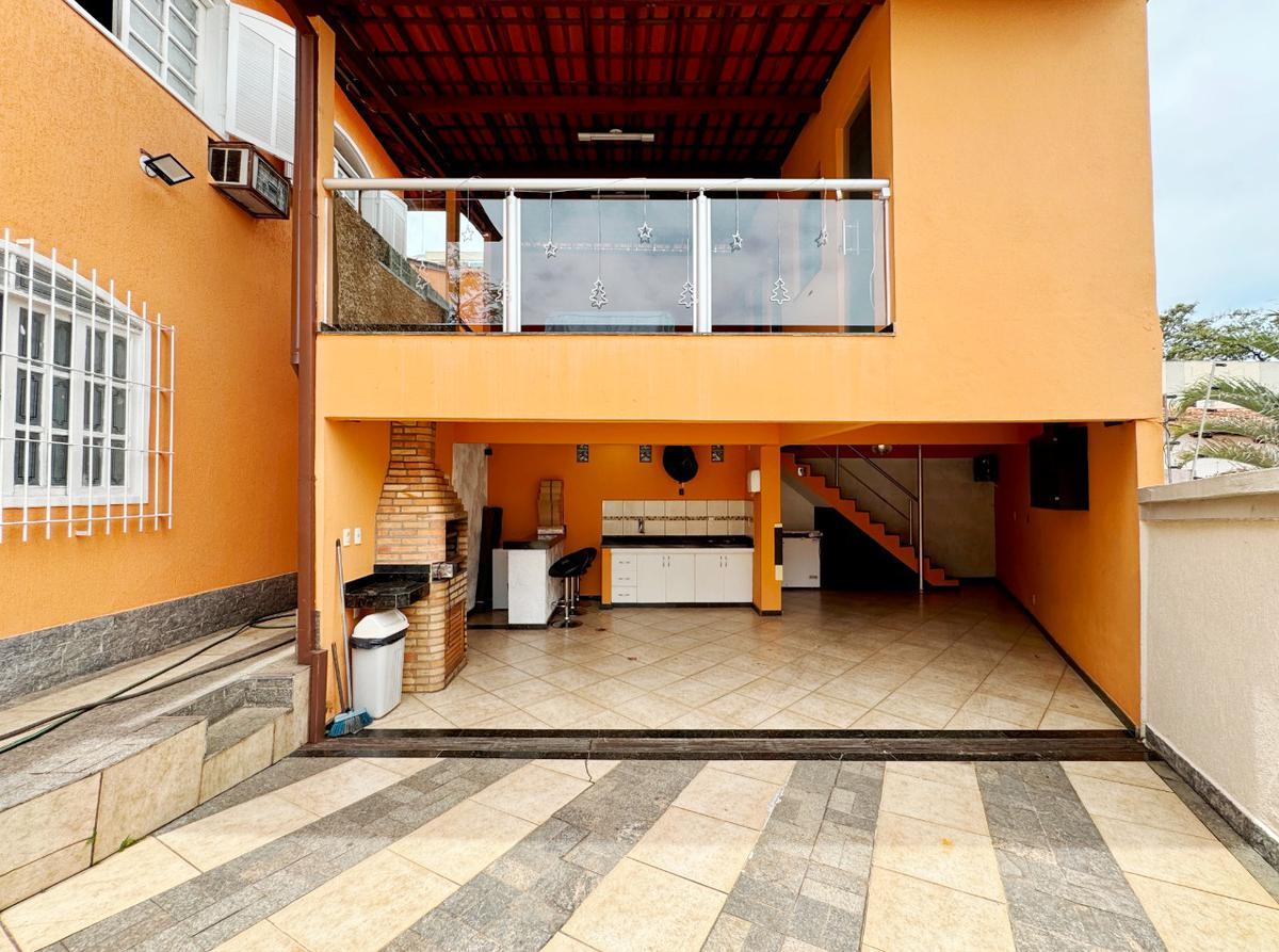 Casa, Santa Amélia, 3 Quartos, 10 Vagas, 1 Suíte