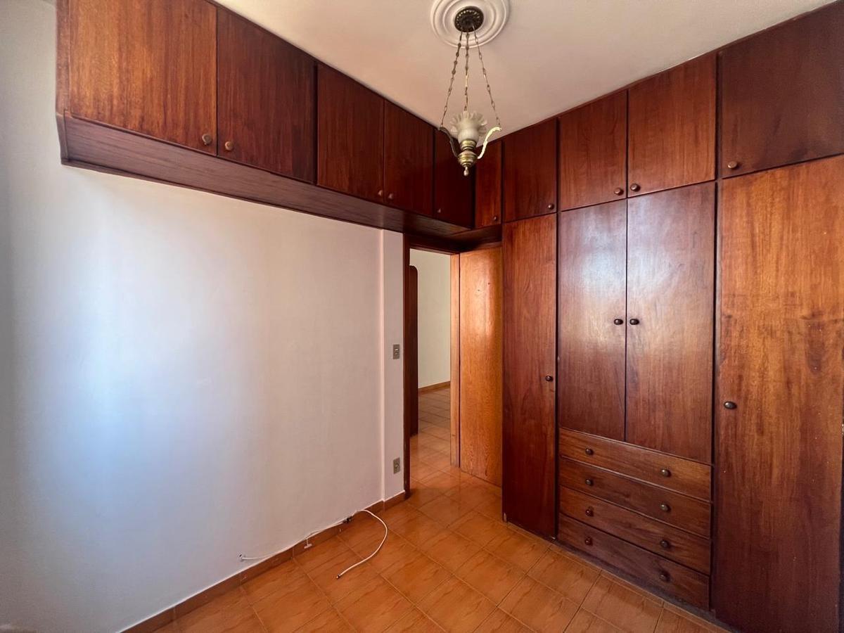 Quitinete, Colégio Batista, 2 Quartos, 1 Vaga