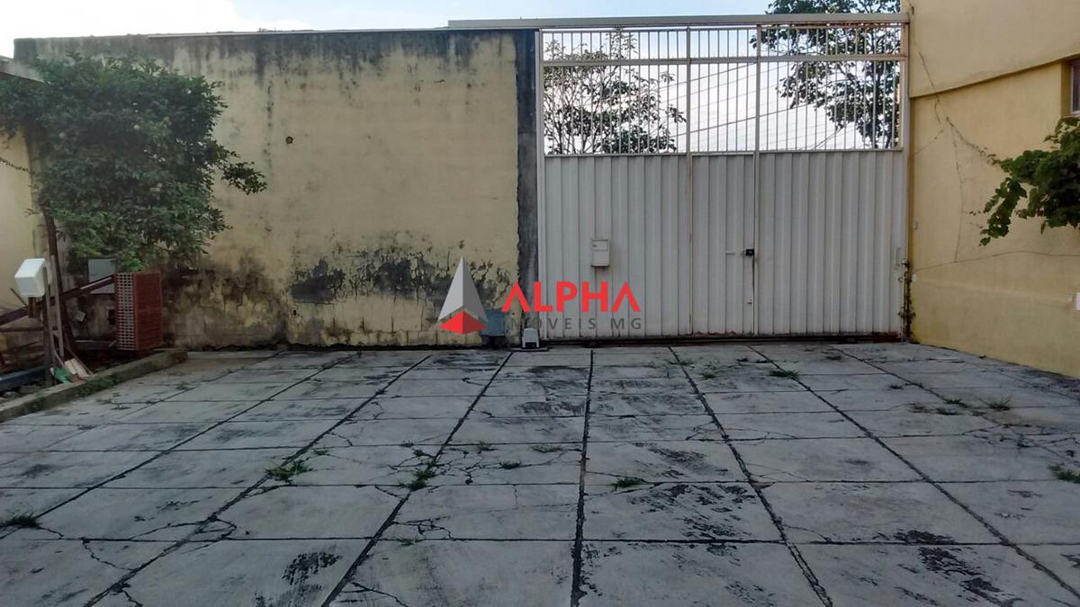 Casa, Lindéia, 4 Quartos, 2 Vagas