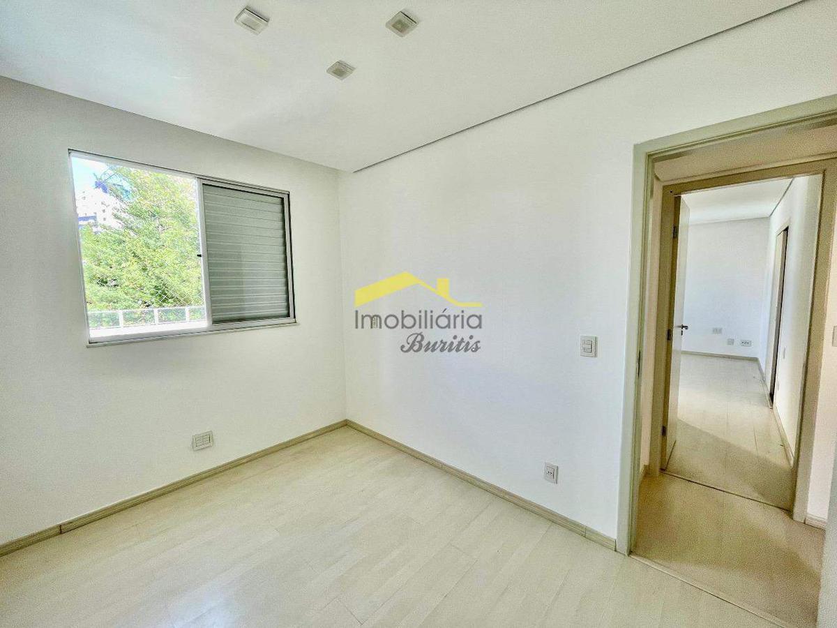 Apartamento, Buritis, 3 Quartos, 4 Vagas, 1 Suíte