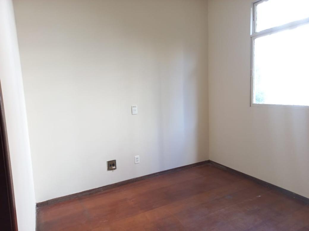 Apartamento, Funcionários, 3 Quartos, 2 Vagas, 1 Suíte