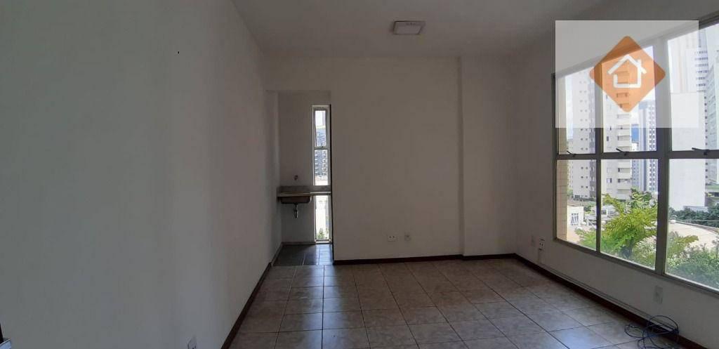 Sala, Funcionários, 0 Quarto, 1 Vaga