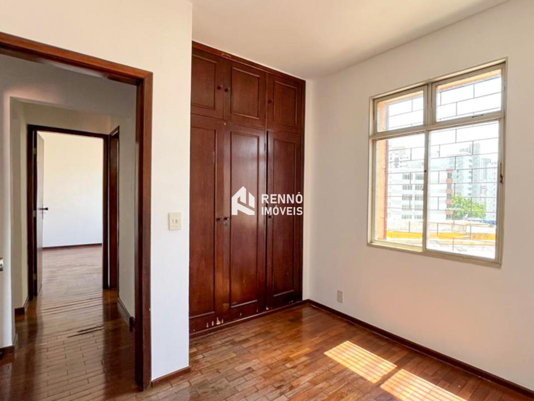 Apartamento, Vila Paris, 3 Quartos, 2 Vagas, 1 Suíte