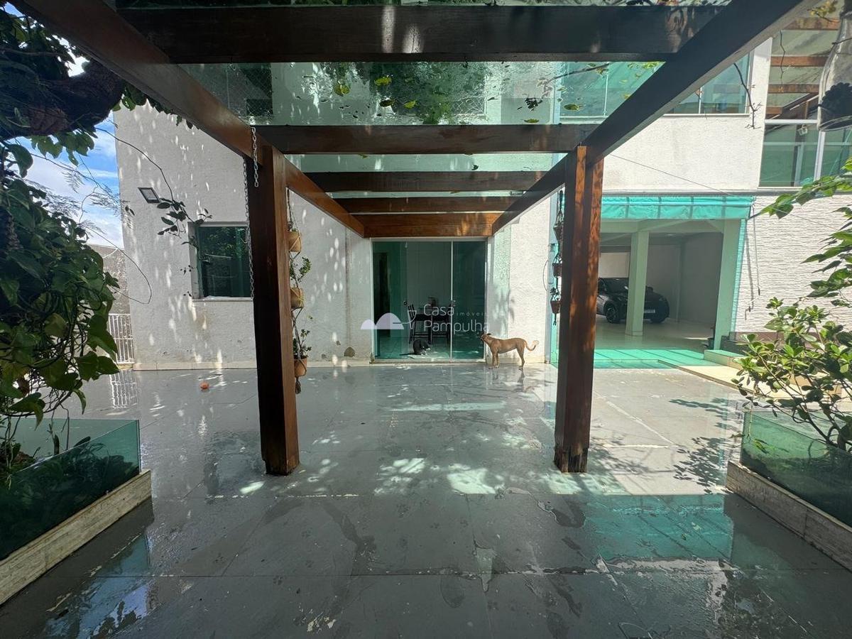 Casa, Nova Vista, 5 Quartos, 6 Vagas, 4 Suítes