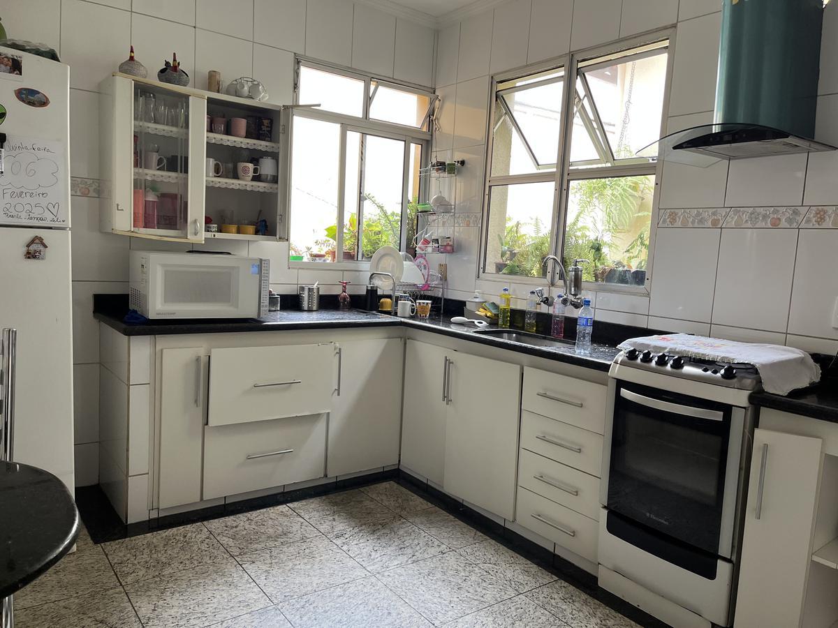 Casa, Caiçaras, 4 Quartos, 4 Vagas, 2 Suítes