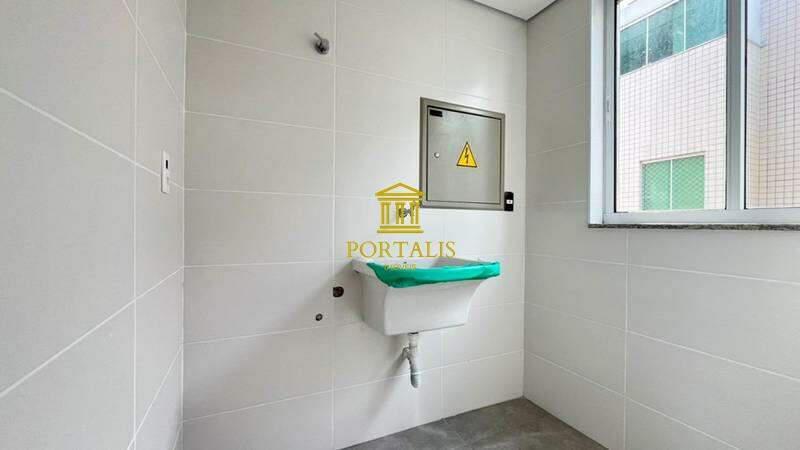 Apartamento, Castelo, 4 Quartos, 3 Vagas, 2 Suítes