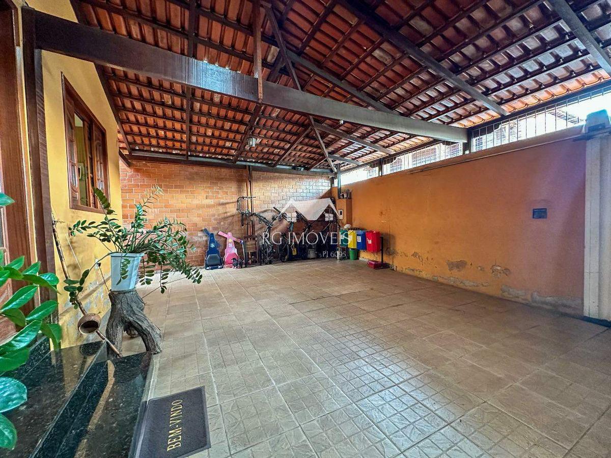 Casa, Conjunto Ademar Maldonado, 5 Quartos, 4 Vagas, 2 Suítes