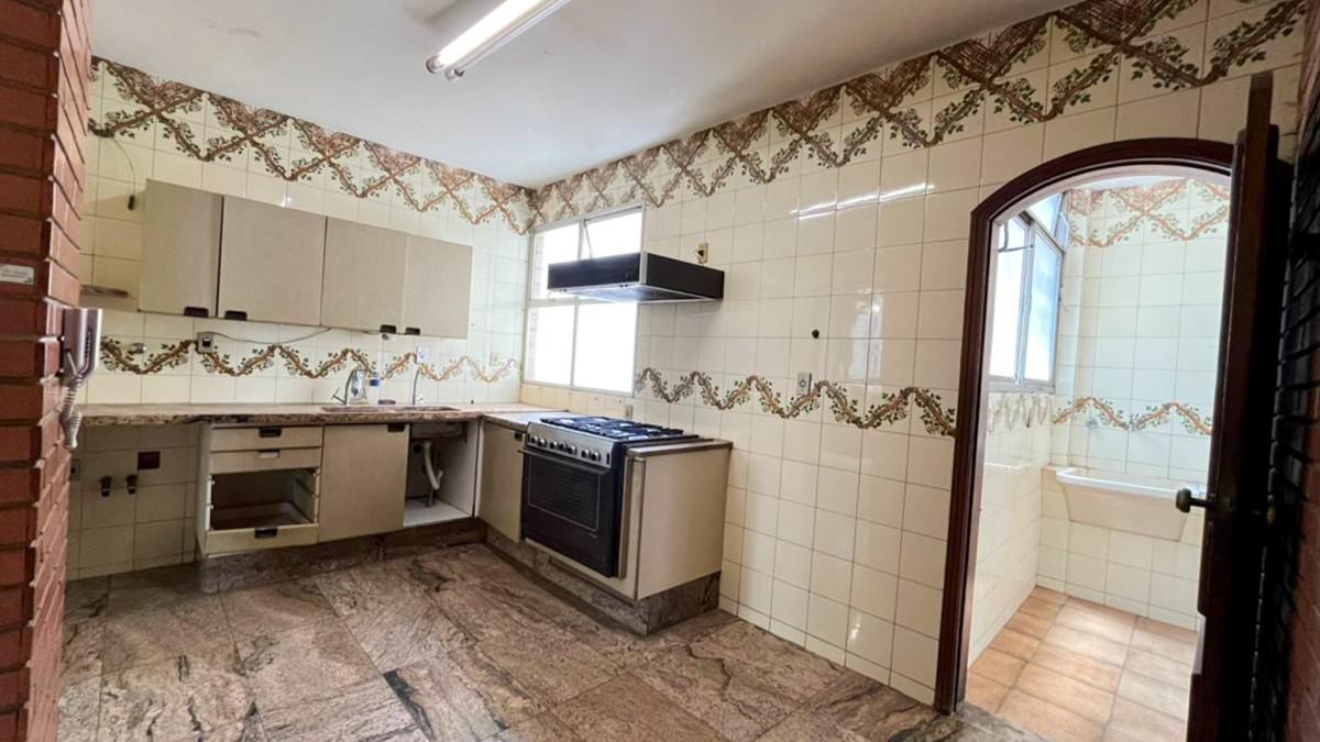 Apartamento, Lourdes, 4 Quartos, 2 Vagas, 1 Suíte