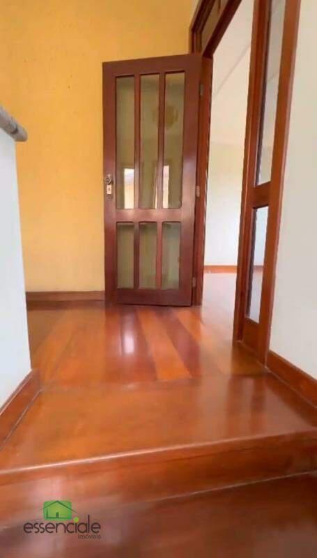 Casa, Três Barras, 4 Quartos, 7 Vagas, 1 Suíte