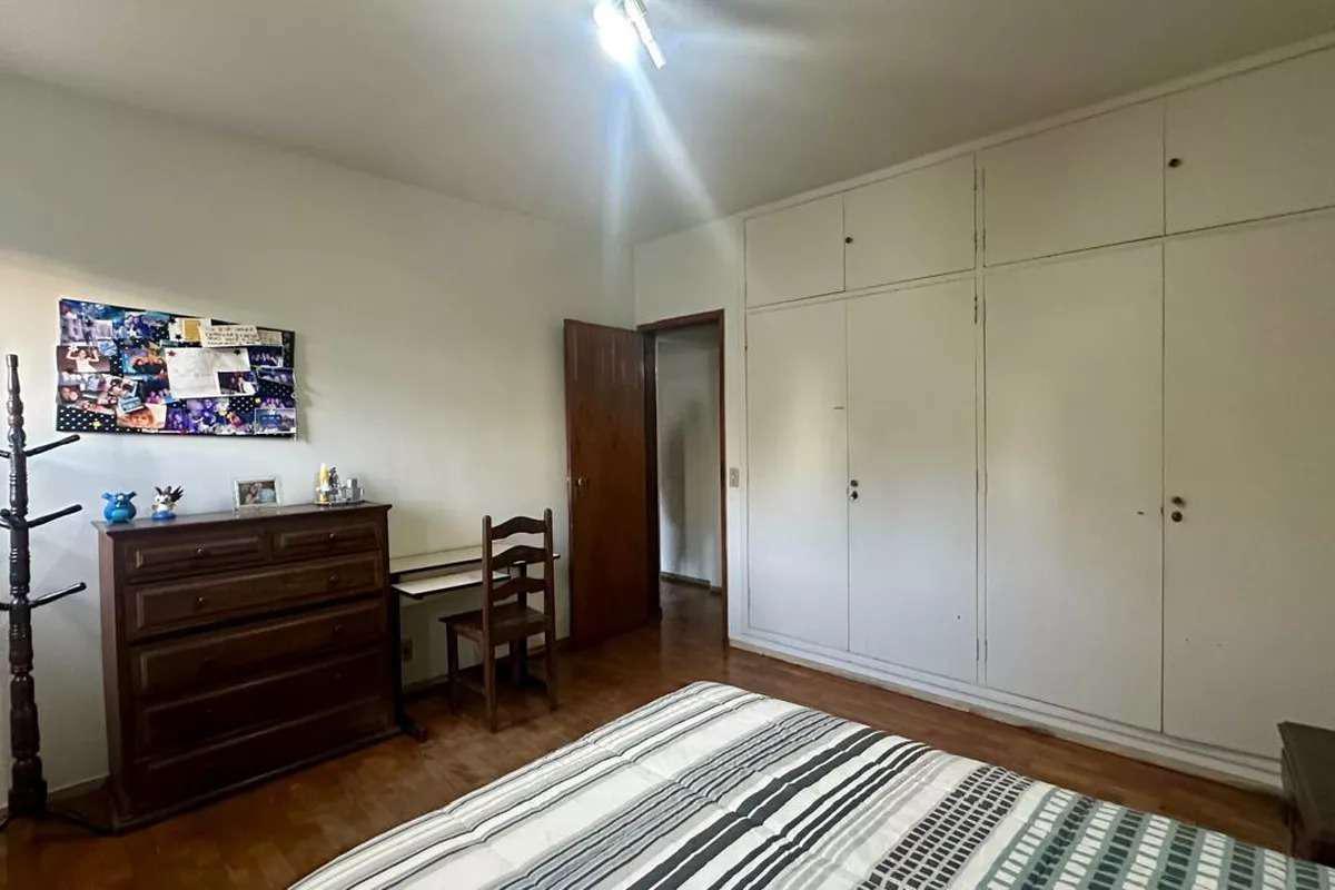 Casa, Serra, 4 Quartos, 4 Vagas, 1 Suíte