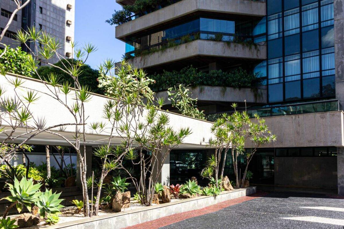 Apartamento, Serra, 4 Quartos, 5 Vagas, 2 Suítes