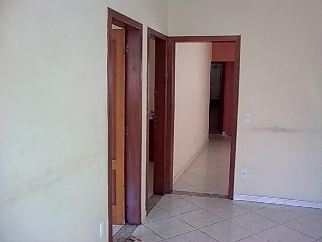 Casa, Floresta, 3 Quartos, 1 Vaga, 1 Suíte