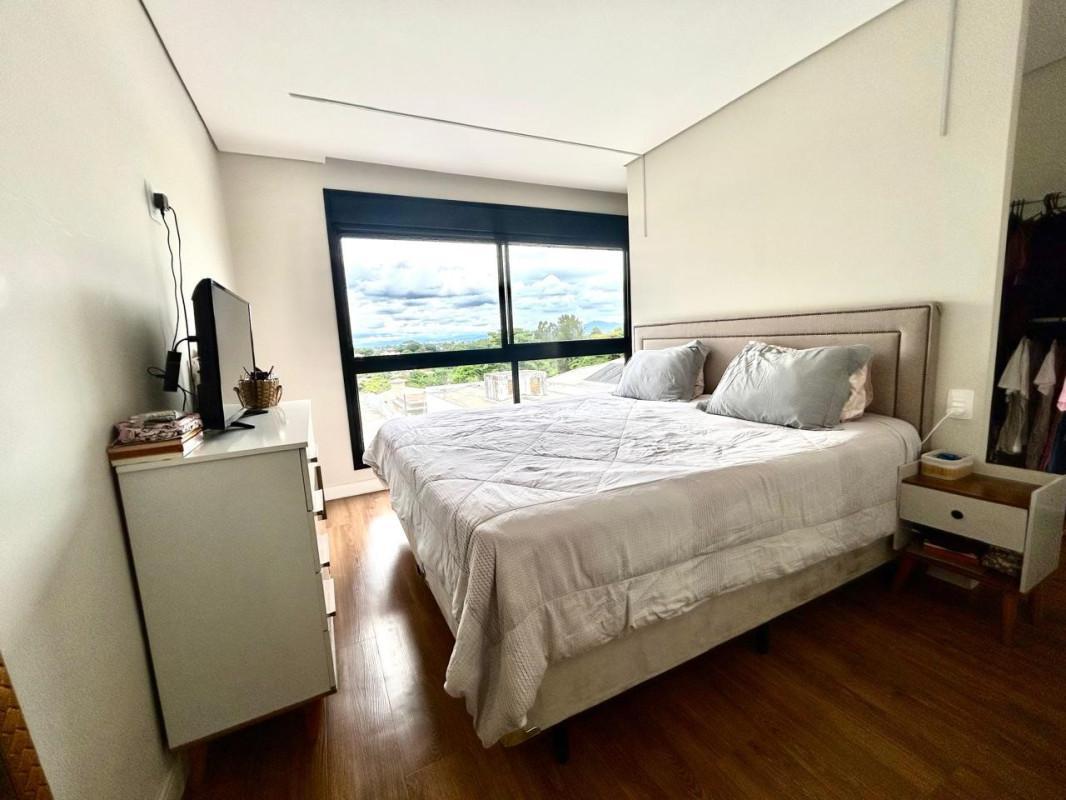 Casa, Trevo, 3 Quartos, 3 Vagas, 1 Suíte