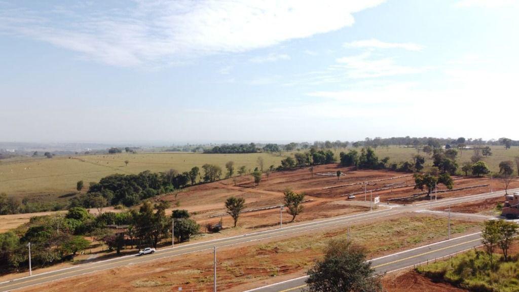 Lote, Centro, 0 Quarto, 0 Vaga