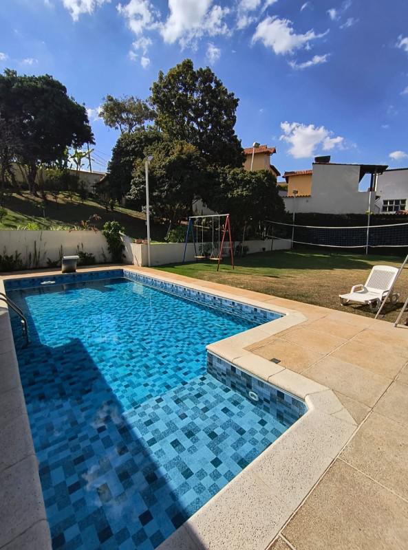 Casa, Tirol, 5 Quartos, 8 Vagas, 1 Suíte