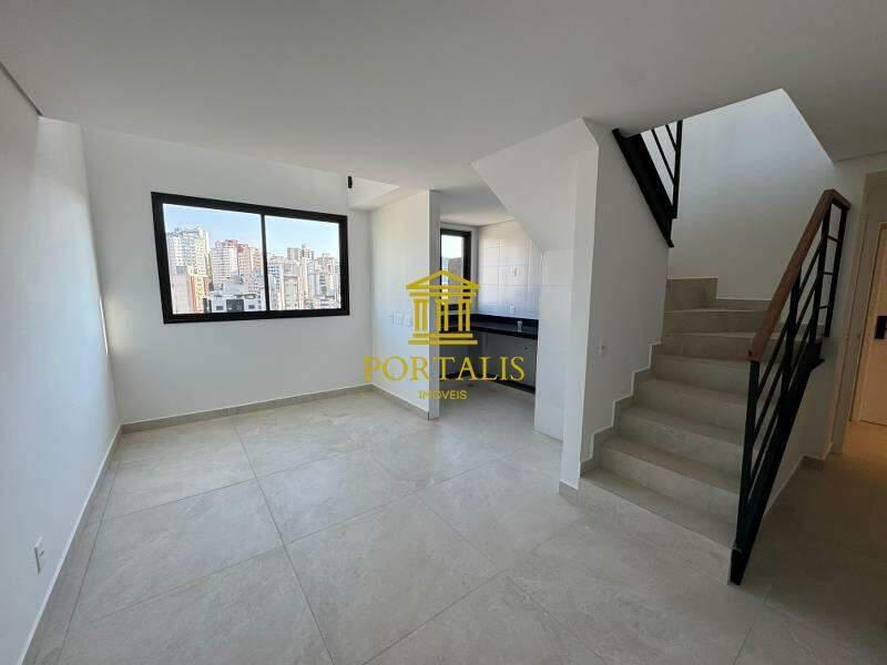 Cobertura, Serra, 2 Quartos, 2 Vagas, 1 Suíte