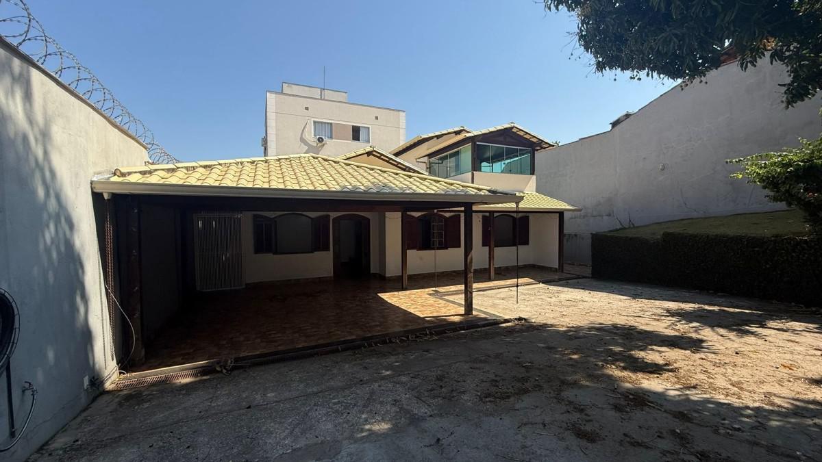 Casa, Fonte Grande, 4 Quartos, 10 Vagas, 2 Suítes