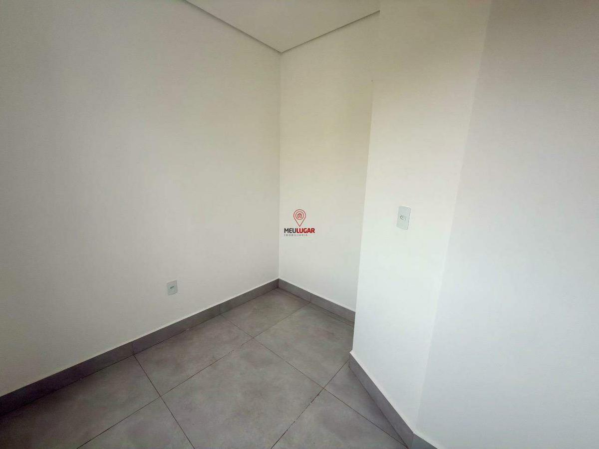 Casa, São Pedro, 2 Quartos, 2 Vagas, 1 Suíte