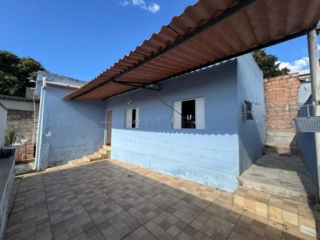 Casa, Jardim Laguna, 2 Quartos, 3 Vagas